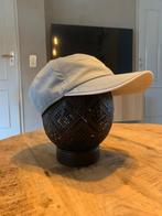 Luxe Petten Collectie: Loro Piana, NYC, Under Armour, Ophalen of Verzenden, Zo goed als nieuw, One size fits all, Pet