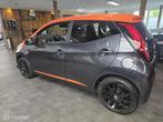 Toyota Aygo 1.0 VVT-i x-JBL/ CAMERA/ Carplay/Top Onderhouden, Voorwielaandrijving, Gebruikt, Euro 6, 4 stoelen