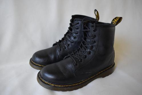 Juni'25 DR MARTENS maat 34 laarzen zwart leder ZGAN, Kinderen en Baby's, Kinderkleding | Schoenen en Sokken, Zo goed als nieuw