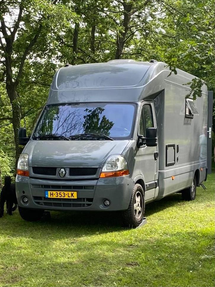 Tiny House Camper – Renault Master – Off-grid Reisklaar, Caravans en Kamperen, Campers, Particulier, tot en met 2, Buscamper of Camperbus