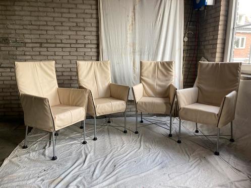4 Originele Gerard vd Berg Chaplin Montis Stoelen Beige Leer, Huis en Inrichting, Stoelen, Zo goed als nieuw, Vier, Leer, Metaal