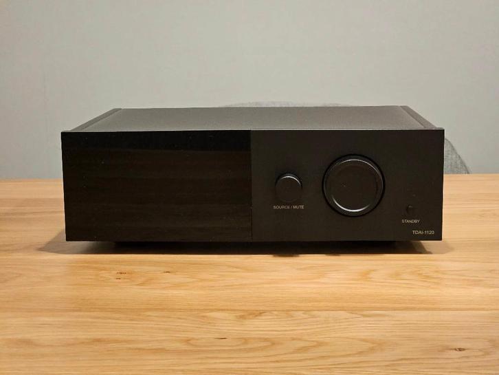 Lyngdorf TDAI-1120, Audio, Tv en Foto, Versterkers en Receivers, Zo goed als nieuw, Stereo, 120 watt of meer, Overige merken, Ophalen