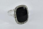 ZILVEREN RING  MET ONYX STEEN, Sieraden, Tassen en Uiterlijk, Ringen, Ophalen of Verzenden, Zo goed als nieuw, Dame, Zilver
