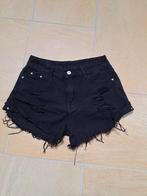 Korte broek zwart, model met scheuren en raffels maat S, Kort, Zwart, Ophalen of Verzenden, Maat 34 (XS) of kleiner