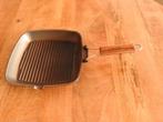 grillpan met inklapbare houten steel. Aluminium. 28 cm, Huis en Inrichting, Keuken | Potten en Pannen, Ophalen of Verzenden, Gebruikt