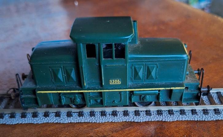 Fleischmann locomotief ho 1306 "kikker", Hobby en Vrije tijd, Modeltreinen | H0, Gebruikt, Locomotief, Gelijkstroom, Fleischmann