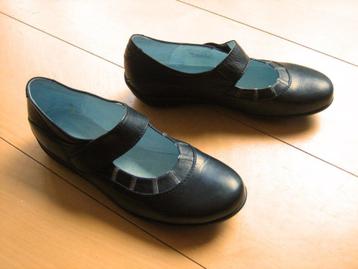 Zeer mooie zwart leren schoenen WOLKY 38 snazzeys beschikbaar voor biedingen