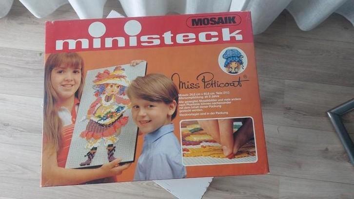 Ministeck Miss Petticoat Mozaïek Set, Hobby en Vrije tijd, Ministeck, Gebruikt, Box-set, Ophalen of Verzenden