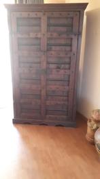 Zware Robuuste Indiase Kast, Huis en Inrichting, Kasten | Buffetkasten, Met deur(en), 200 cm of meer, Teakhout, Ophalen of Verzenden