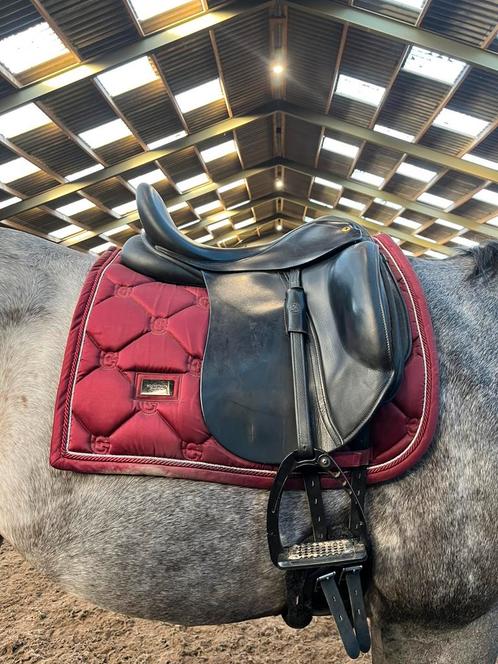 Anatomica Octant 17,5 inch dressuurzadel Fit 4 MW, Dieren en Toebehoren, Paarden en Pony's | Zadels, Zo goed als nieuw, Dressuur