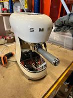 SMEG ECF02CREU Espressomachine – Crème | gebruikt, Verzenden, Mystore, Espresso apparaat, Bruggestraat 18