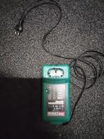 Opladers Makita en Bosch, Ophalen of Verzenden, Zo goed als nieuw