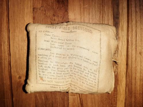 Field dressing, Verzamelen, Militaria | Tweede Wereldoorlog, Landmacht, Engeland, Ophalen of Verzenden