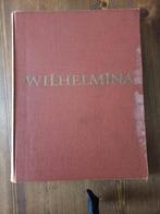 Wilhelmina fotoboek over haar leven uit 1948 Prijs 5,00, Verzamelen, Koninklijk Huis en Royalty, Ophalen of Verzenden, Gebruikt
