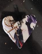 nieuw- Maleficent kasthanger/hartje ( spinnenwiel), Ophalen of Verzenden, Nieuw
