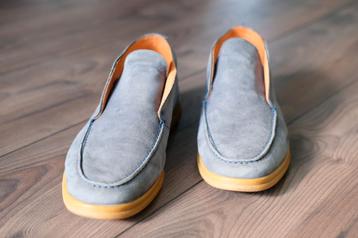 Suede loafers m43 als nieuw beschikbaar voor biedingen
