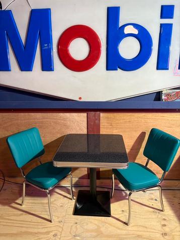 50% korting. 2 stuks Bel Air CO25 limited edition groen beschikbaar voor biedingen