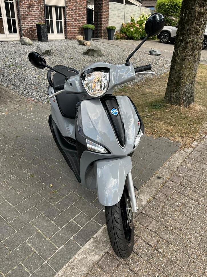 Piaggio Liberty S 125cc, Fietsen en Brommers, Scooters | Piaggio, Zo goed als nieuw, Overige modellen, Ophalen