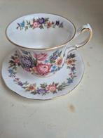 Royal Standard bone china porselein, Ophalen of Verzenden, Zo goed als nieuw, Porselein, Kop en/of schotel