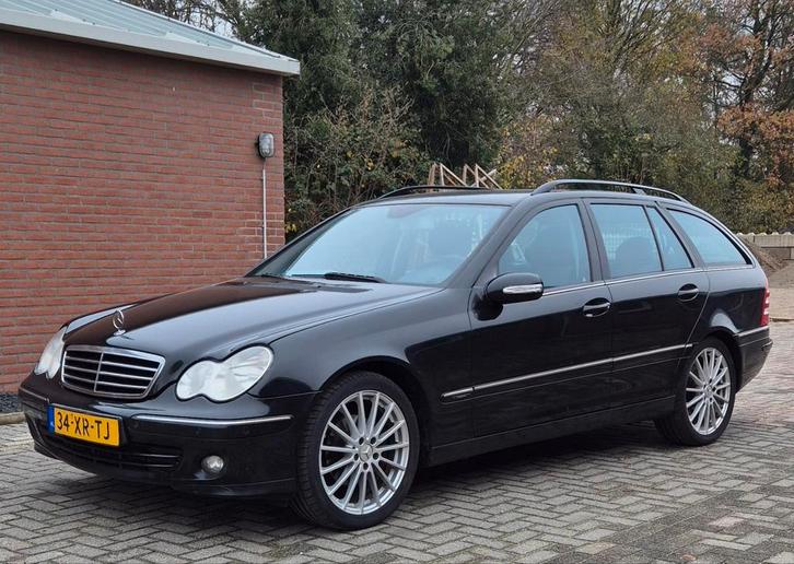 Mercedes-Benz C-Klasse 1.8 C180 Kompr Combi AUT 2007 Zwart, Auto's, Mercedes-Benz, Particulier, C-Klasse, Benzine, E, Stationwagon