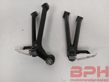 Duo voetsteunen Suzuki GSX-R 600 750 K8 K9 L0 2006 t/m 2010  beschikbaar voor biedingen