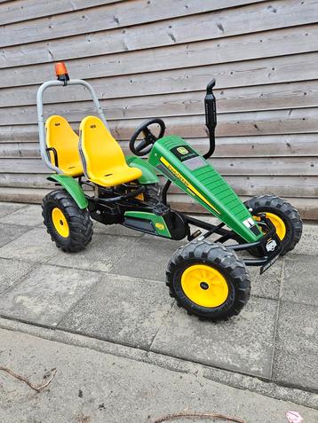 Mooie BERG SKELTER JOHN DEERE, Met Extra's. Duo Zit  beschikbaar voor biedingen