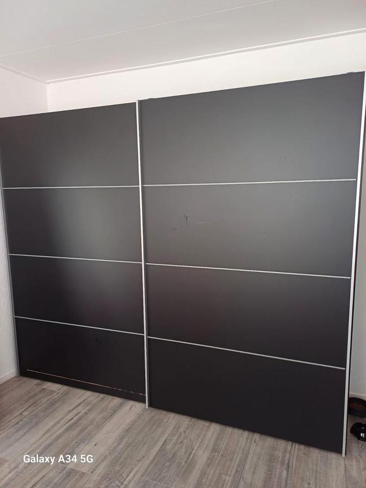 Kledingkast, Huis en Inrichting, Kasten | Kledingkasten, Zo goed als nieuw, 200 cm of meer, 50 tot 75 cm, Ophalen of Verzenden