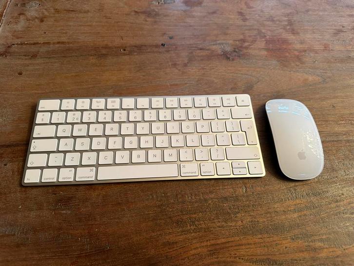 Apple Magic Keyboard en Mouse 2 | goede staat, Computers en Software, Toetsenborden, Zo goed als nieuw, Qwerty, Draadloos, Toetsenbord en muis-set