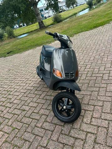 Zip type 3 183 cc beschikbaar voor biedingen