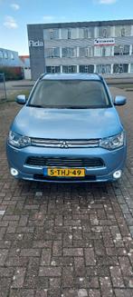 Mitsubishi Outlander 2.0 Dohc Mivec Phev 203pk 4WD CVT 5P, 1998 cc, Outlander, Zwart, 4 cilinders