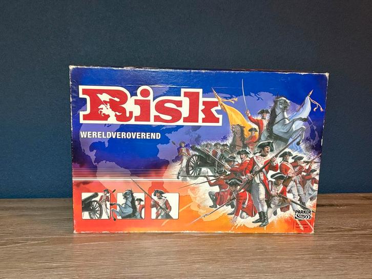 Risk Bordspel - Wereldverovering!, Hobby en Vrije tijd, Gezelschapsspellen | Bordspellen, Gebruikt, Drie of vier spelers, Ophalen of Verzenden