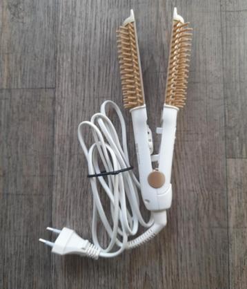 Elektrische Kam 3-in-1 beschikbaar voor biedingen