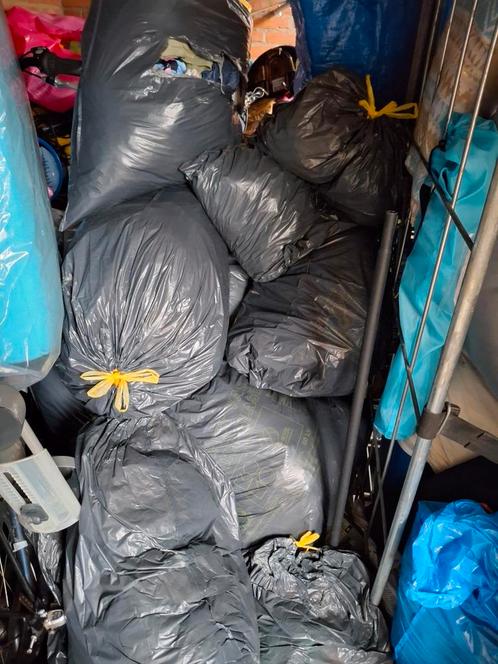 ≥ Partij merkkleding zakken 2e hands 10 zakken 100 euro — Dames