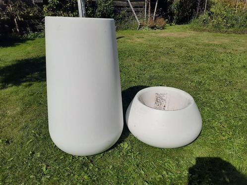 Elho Bloempotten - Wit - Set van 2, Tuin en Terras, Bloembakken en Plantenbakken, Zo goed als nieuw, Kunststof, Binnen, Balkon
