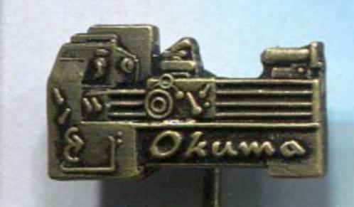 OKUMA draaibanken koper speldje ( P_235a ), Verzamelen, Speldjes, Pins en Buttons, Zo goed als nieuw, Speldje of Pin, Merk, Verzenden