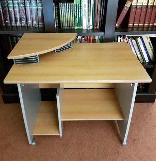 Computer bureau (Beuken/Aluminium), Huis en Inrichting, Bureaus, Ophalen
