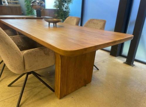 LEEGVERKOOP MANGO TAFEL half rond CHEFMEUBEL, Huis en Inrichting, Tafels | Bijzettafels, Nieuw, Rond, 60 cm of meer, 75 cm of meer
