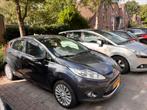 Ford Fiësta 1.25 60KW 5DR 2010 Grijs, Auto's, Voorwielaandrijving, 600 kg, 1242 cc, Origineel Nederlands