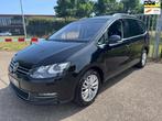 Volkswagen Sharan 2.0 TSI Highline DSG 7-pers Panodak Leder, Auto's, Euro 5, Gebruikt, Zwart, Leder