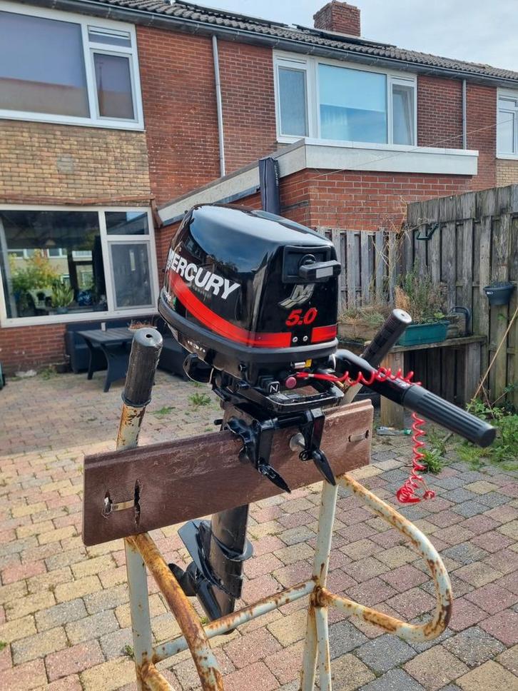 Buitenboordmotor Mercury 5pk 4 takt, Watersport en Boten, Accessoires en Onderhoud, Zo goed als nieuw, Motor en Techniek, Ophalen