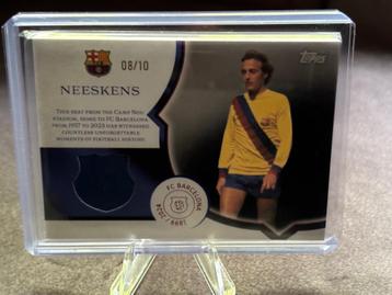 Johan Neeskens Topps Barcelona 125 anniversary seat relic 10 beschikbaar voor biedingen