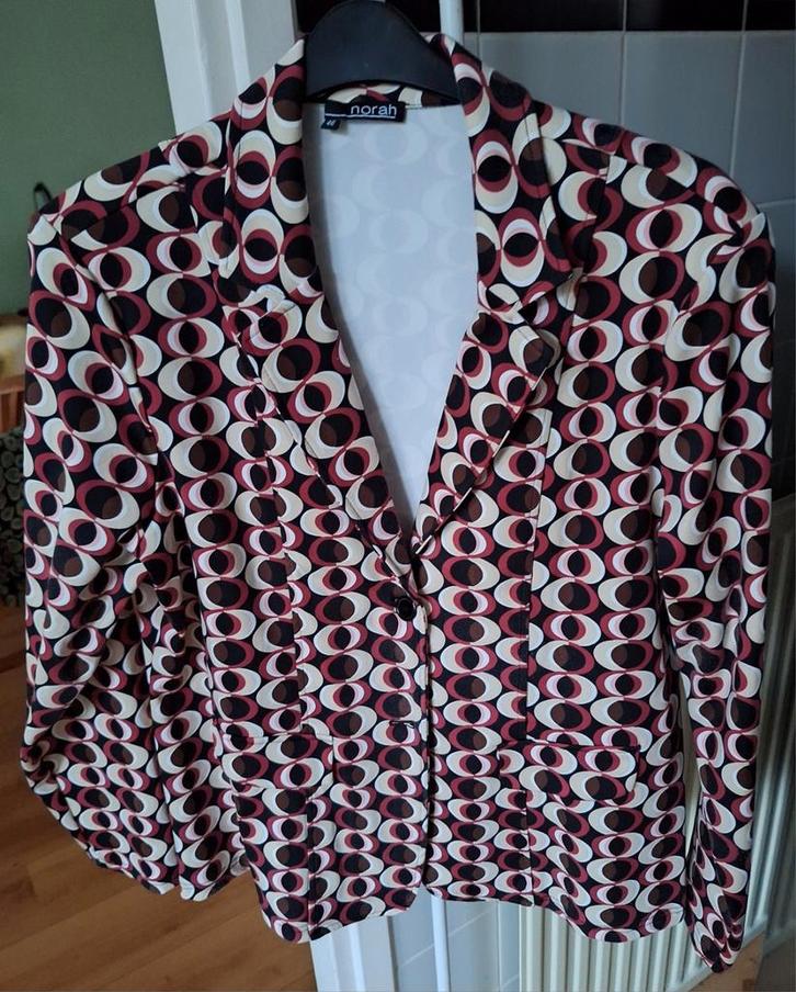 Colbertjasje van Norah in maat 46, Kleding | Dames, Jasjes, Kostuums en Pakken, Zo goed als nieuw, Jasje, Maat 46/48 (XL) of groter