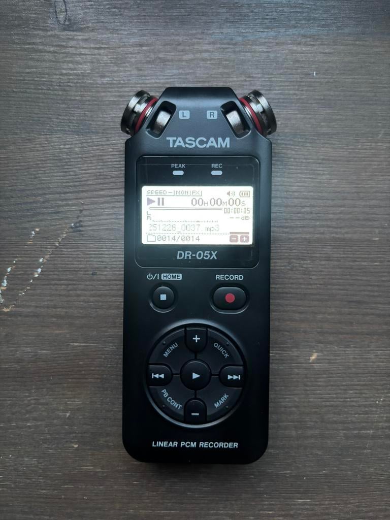 Tascam DR-05X, Audio, Tv en Foto, Professionele Audio-, Tv- en Video-apparatuur, Ophalen of Verzenden, Zo goed als nieuw, Audio
