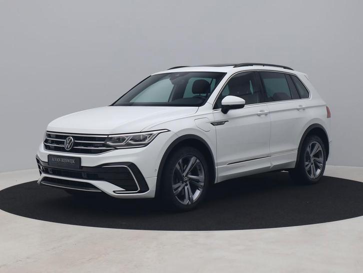 Volkswagen Tiguan 1.4 TSI eHybrid R-Line Business+ | PANO |, Auto's, Volkswagen, Bedrijf, Te koop, Tiguan, ABS, Achteruitrijcamera
