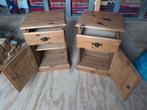2 eiken nachtkastjes, Ophalen, Zo goed als nieuw, Hout