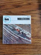 Kleine Modelbaan Serie Deel 14 Modelstations., Ophalen of Verzenden
