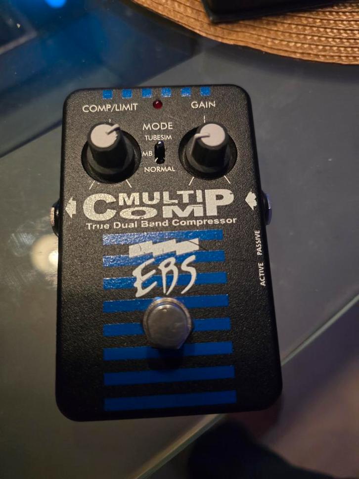 EBS Multicomp True Dual Band Compressor - Black Label, Muziek en Instrumenten, Effecten, Ophalen of Verzenden