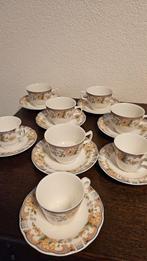 Vintage Kop en Schotels - Bloemenmotief, Ophalen of Verzenden, Porselein, Overige stijlen, Kop(pen) en/of Schotel(s)