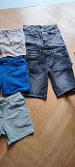 Korte broeken/shorts, jongen maat S (176), Distrikt, Overige typen, Distrikt Nørrebro, Ophalen of Verzenden, Zo goed als nieuw