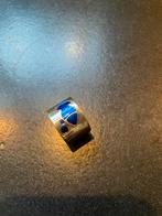 zilveren ring met tekst en stempel binnenin., Sieraden, Tassen en Uiterlijk, Ringen, 18 tot 19, Gebruikt, Blauw, Ophalen of Verzenden